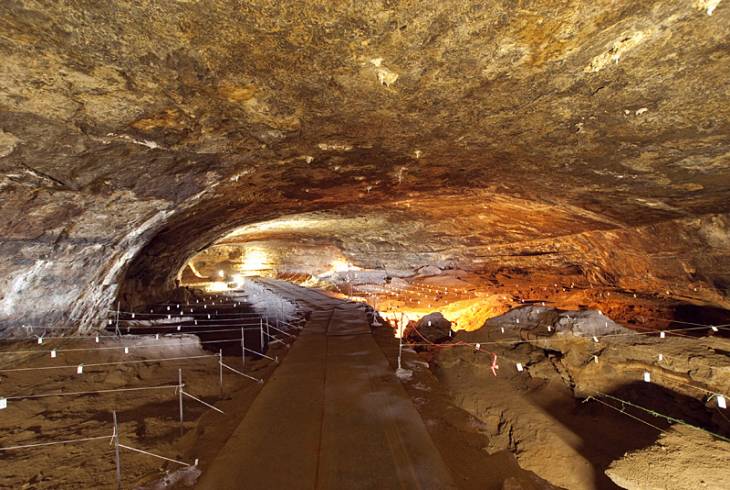 Image result for wonderwerk grot kuruman